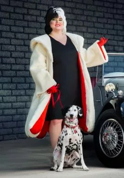 Fun Costumes Cruella De Vil Coat Costume For Plus Size Women From Disney's 101 Dalmatians 17 Fun Costumes Cruella De Vil Coat Costume For Plus Size Women From Disney's 101 Dalmatians -Cheap Halloween Costume Store plus size womens deluxe cruella de vil costume alt 2